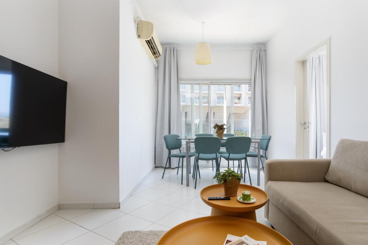 Apartment Sea View 2 Bedroom With Bomb Shelter